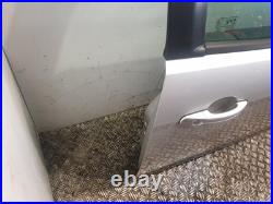 FORD FOCUS DOOR RIGHT FRONT OFFSIDE 2008 Hatchback Moondust Silver (Metallic) FORD FOCUS DOOR RIGHT FRONT OFFSIDE 2008 Hatchback Moondust Silver (Metallic)