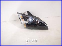Ford Focus 2005 Front right headlight headlamp 4M5113W029ND MUR184