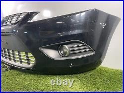 Ford Focus Front Bumper & Grilles + Fog Lamps 8m5117k819a 2008-2012 Rl7a