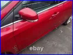 Ford Focus Mk3 Fl 5doors Titanium 2015 Front Door N/s Passenger Side In Red Uf