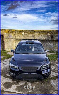 WRC style bonnet vents, with mesh Ford Focus mk2 PFL inc ST pre facelift