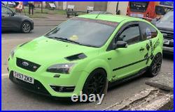 WRC style bonnet vents, with mesh Ford Focus mk2 PFL inc ST pre facelift